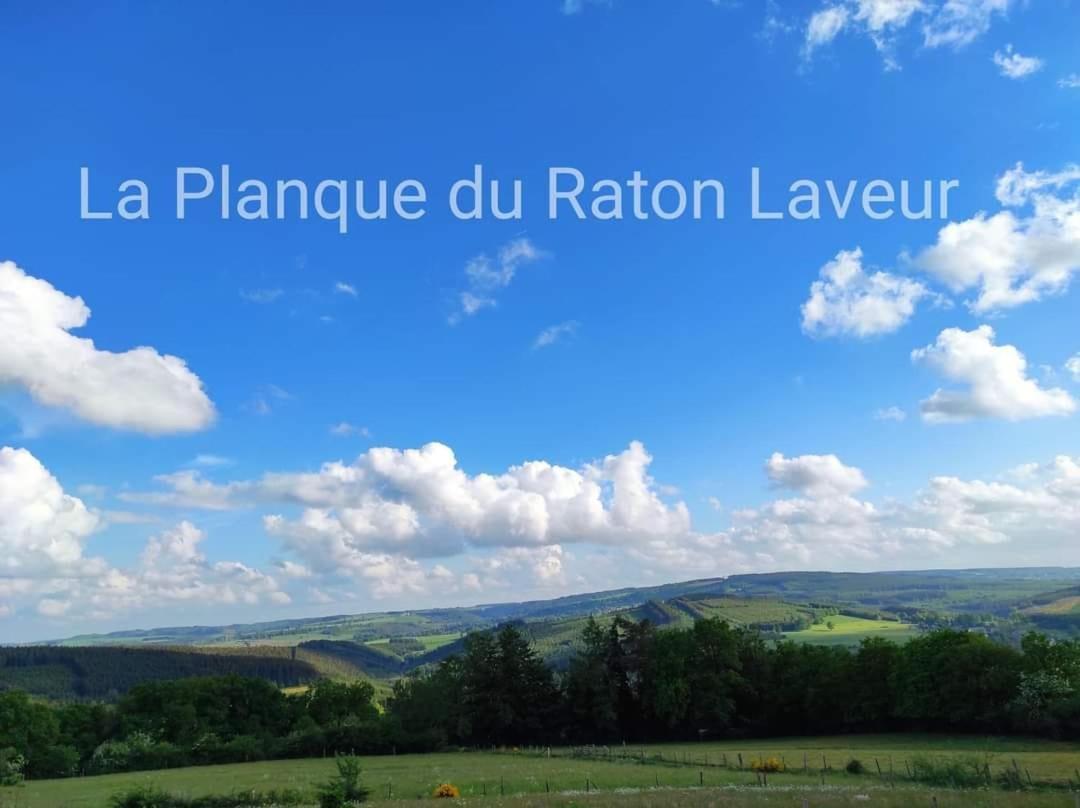 Апарт отель La Planque Du Raton Laveur Lierneux Экстерьер фото